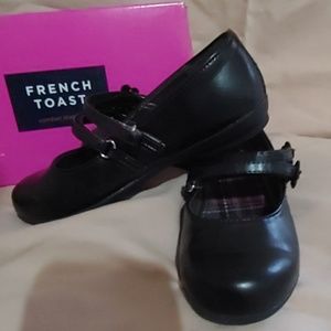 French Toast Black Dress Flat